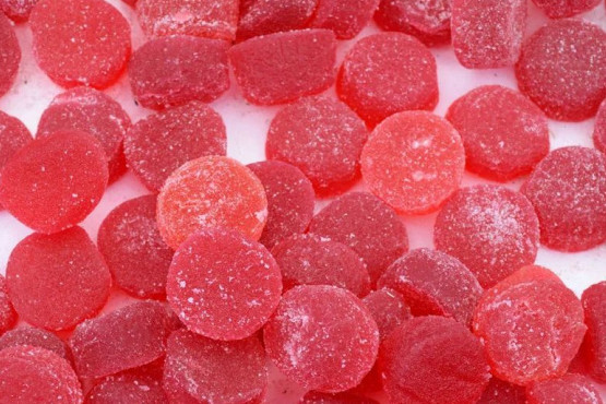 FDA prohíbe el colorante rojo número 3 en alimentos y bebidas